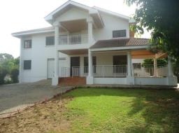 4 bedroom townhouse for rent at Airport Area
