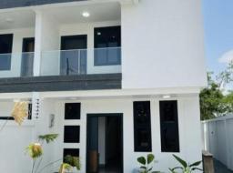 2 bedroom house for sale in Executives 2 Bedrooms Self Compound Hous