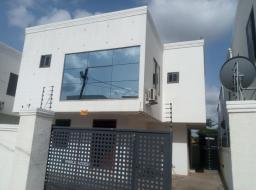 3 bedroom house for rent in Executives 3 Bedroom House At East Legon