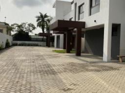 4 bedroom townhouse for rent in East Cantonments