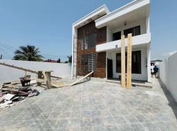 4 bedroom house for sale in Executives 4 Bedroom House With Boys Qua