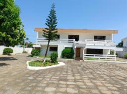 11 bedroom house for sale in Tema-3