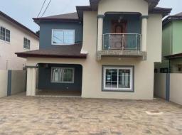 4 bedroom house for rent in Executives 4 Bedrooms Self Compound Hous