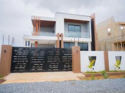 4 bedroom house for rent in Lashibi