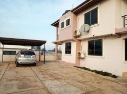 5 bedroom house for sale at Teshie 