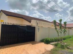 4 bedroom house for rent in Spintex Manet cottage