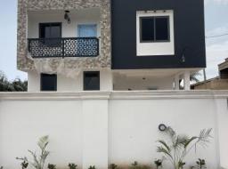 3 bedroom house for sale in Spintex