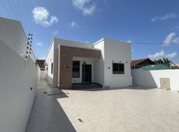 3 bedroom house for sale in Spintex