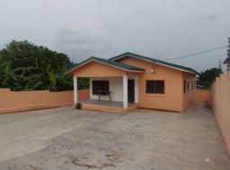 3 bedroom house for sale in Ashongman Estate