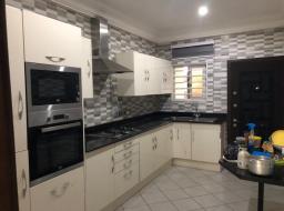 2 bedroom apartment for rent in Trasacco