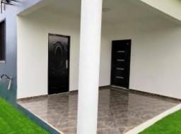 3 bedroom townhouse for sale at Tema Comm.24