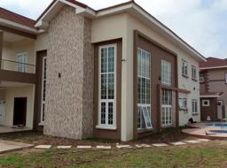 5 bedroom furnished house for rent in Adjiringanor 