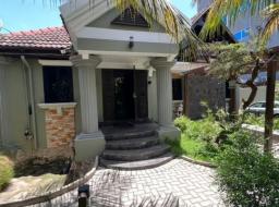 5 bedroom house for rent in Executive 5 Bedroom Semi Furnished House