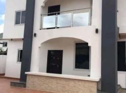 5 bedroom house for rent in Executive 5 Bedrooms House With Boys Qua