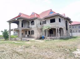 7 bedroom house for sale at Oyibi