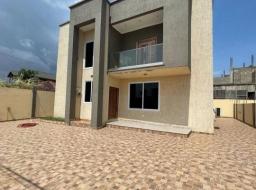 4 bedroom house for rent in Executive 4 Bedrooms Self Compound House