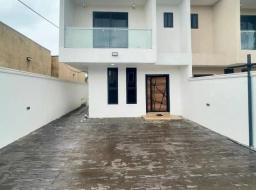 3 bedroom house for sale in Executive 3 Bedrooms Semi-Detached House