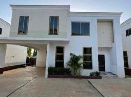 3 bedroom townhouse for rent in Spintex Baatsona