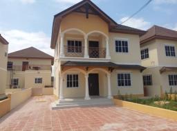 3 bedroom townhouse for rent in East Legon Hills