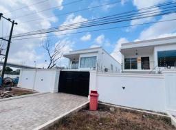 4 bedroom house for sale in Executive Newly Built 4 Bedroom House At