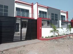 3 bedroom house for sale in Achimota 