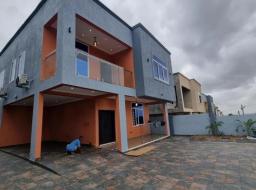 4 bedroom house for rent in Executive 4 Bedrooms Self Compound House