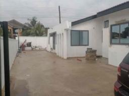 4 bedroom house for rent in Spintex coastal estate