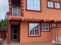 3 bedroom townhouse for rent in East Airport