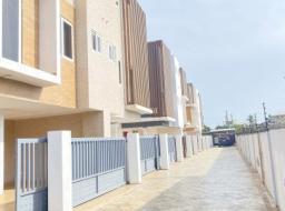 4 bedroom furnished townhouse for rent in Spintex