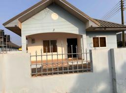 2 bedroom house for rent in Tema Community 25 HFC Estate