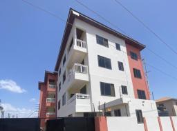 3 bedroom apartment for rent in Spintex 