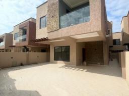 4 bedroom townhouse for rent in Oyarifa