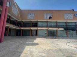 1 room commercial space for rent in East Legon 