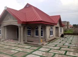 4 bedroom house for sale in Kumasi-Abrepo Asubonteng