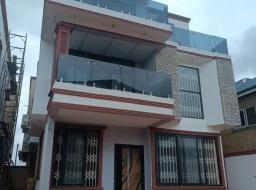 5 bedroom house for sale in Executive Newly Built All Ensuite 5 Bedr