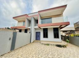 4 bedroom house for rent in North Legon