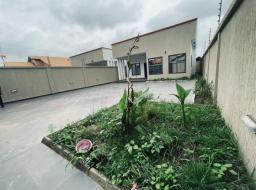 3 bedroom house for sale in Agbogba 