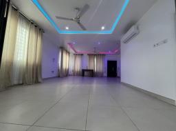 2 bedroom apartment for rent in West Trasacco