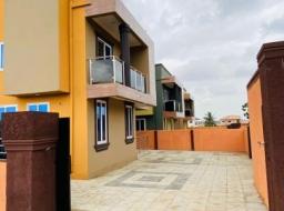 4 bedroom house for sale in Spintex