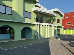 10 bedroom house for rent in Spintex Road, Accra