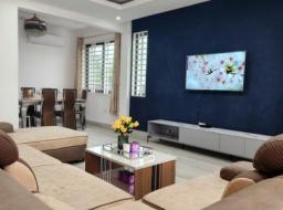 5 bedroom house for sale in Adenta 