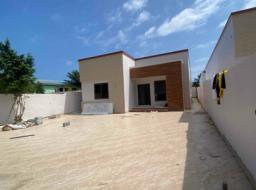 3 bedroom house for sale in Spintex comm. 18 stretch 