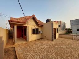 2 bedroom furnished house for rent in Oyarifa