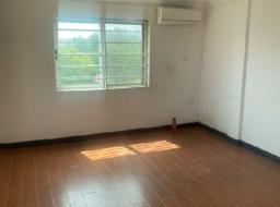 2 bedroom apartment for rent in East Airport 