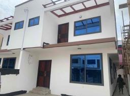 3 bedroom house for sale in Ashongman Estate