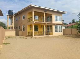 4 bedroom house for rent in North Legon