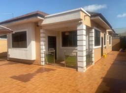 3 bedroom house for sale in ASHONGMAN ESTATE