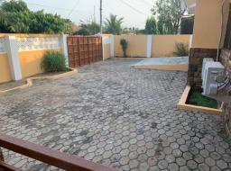 3 bedroom house for rent in Spintex 