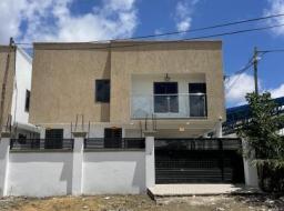 3 bedroom house for rent in Spintex 