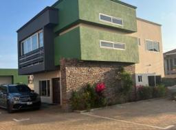 3 bedroom townhouse for rent in Tseado East Airport